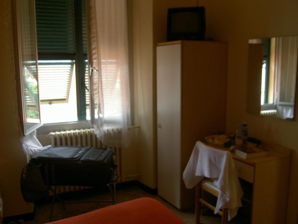 Albergo Kristina Бордігера Номер фото