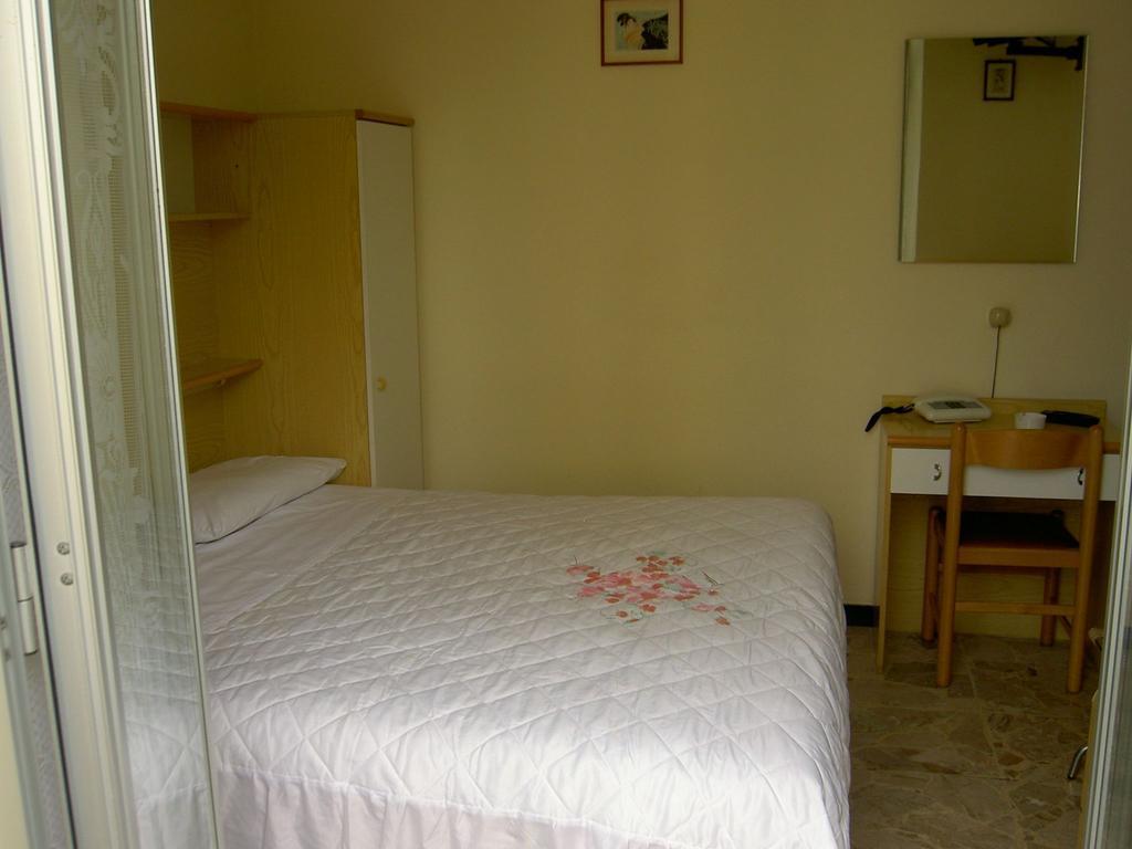 Albergo Kristina Бордігера Номер фото